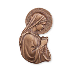 Matka Boża głowa na pomnik