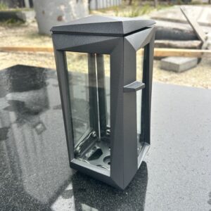 lampion czarny nagrobny