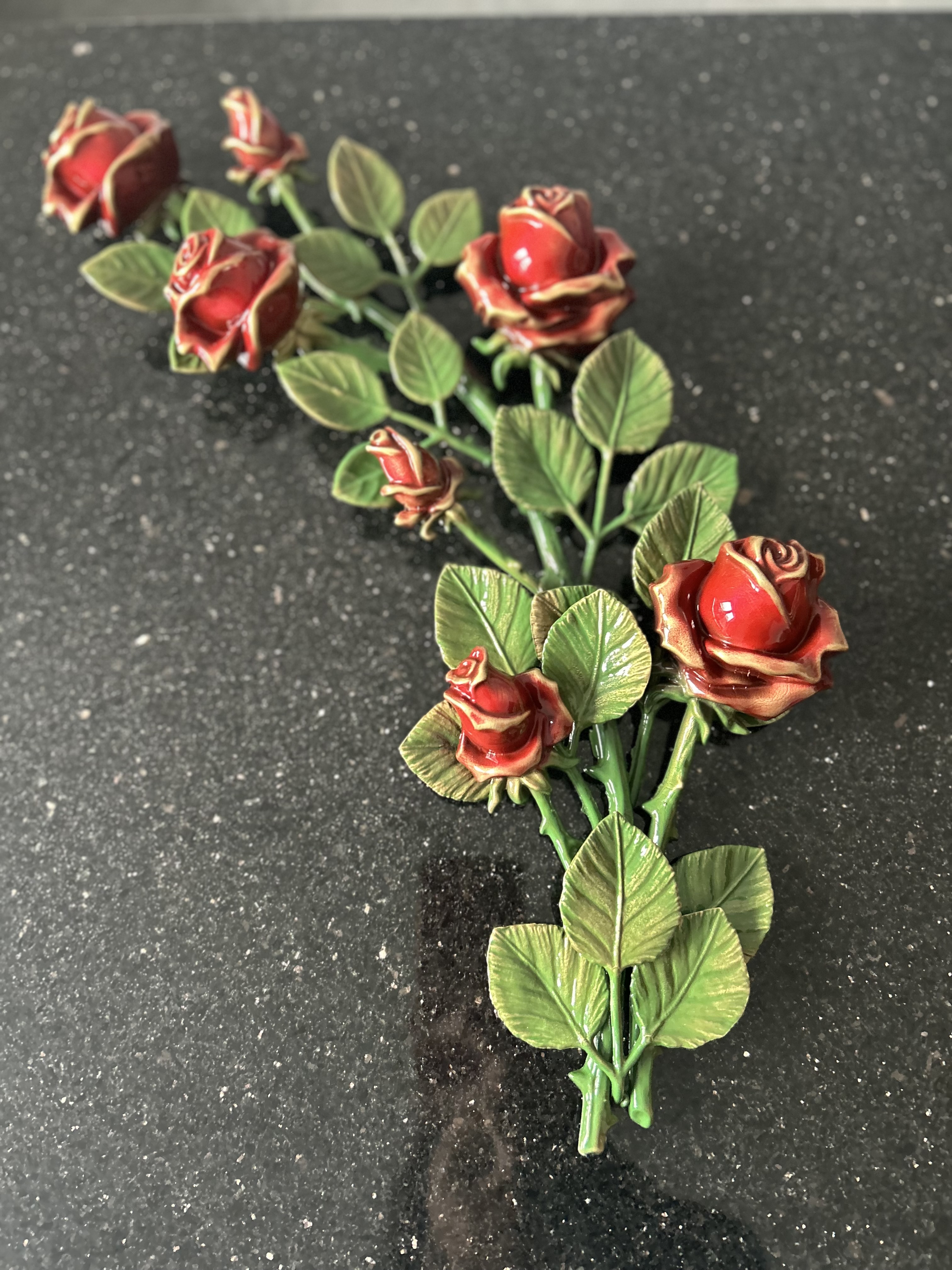 róża kolorowa na nagrobek