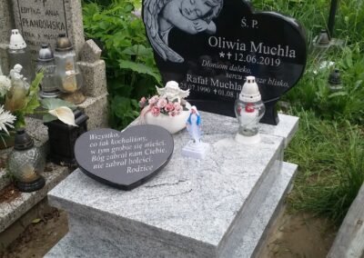 nagrobek dla dziecka