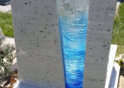 nagrobek ze szkłem dla dziecka