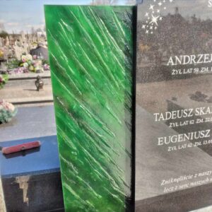 szkło zielone do nagrobka
